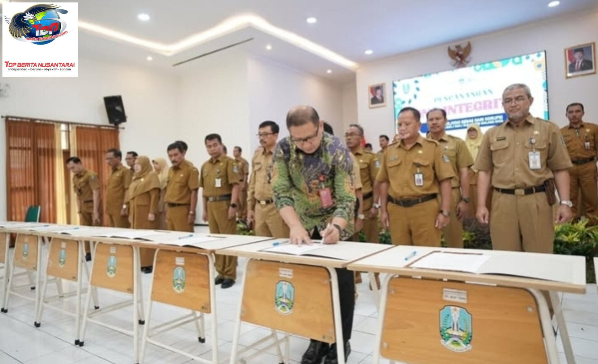 Dinas Pendidikan Jatim Teguhkan Komitmen Antikorupsi Lewat Pencanangan Zona Integritas di Sekolah Negeri Malang Raya