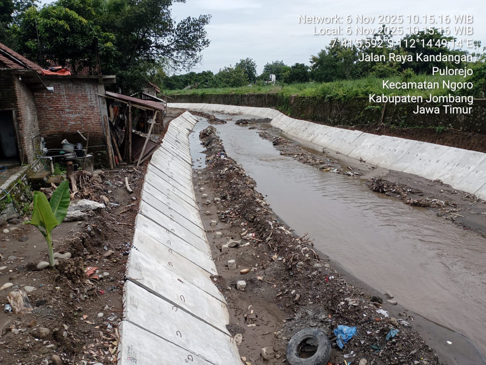 Tanpa Papan Informasi, Proyek Sungai BBWS Di Genuk Watu Jombang  Jadi Sorotan Publik.