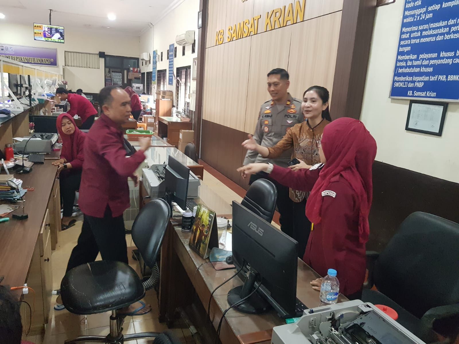 IPTU Nisca Puspita Hia Awali Tugas Baru dengan Memperkuat Standar Layanan Samsat Sidoarjo Barat