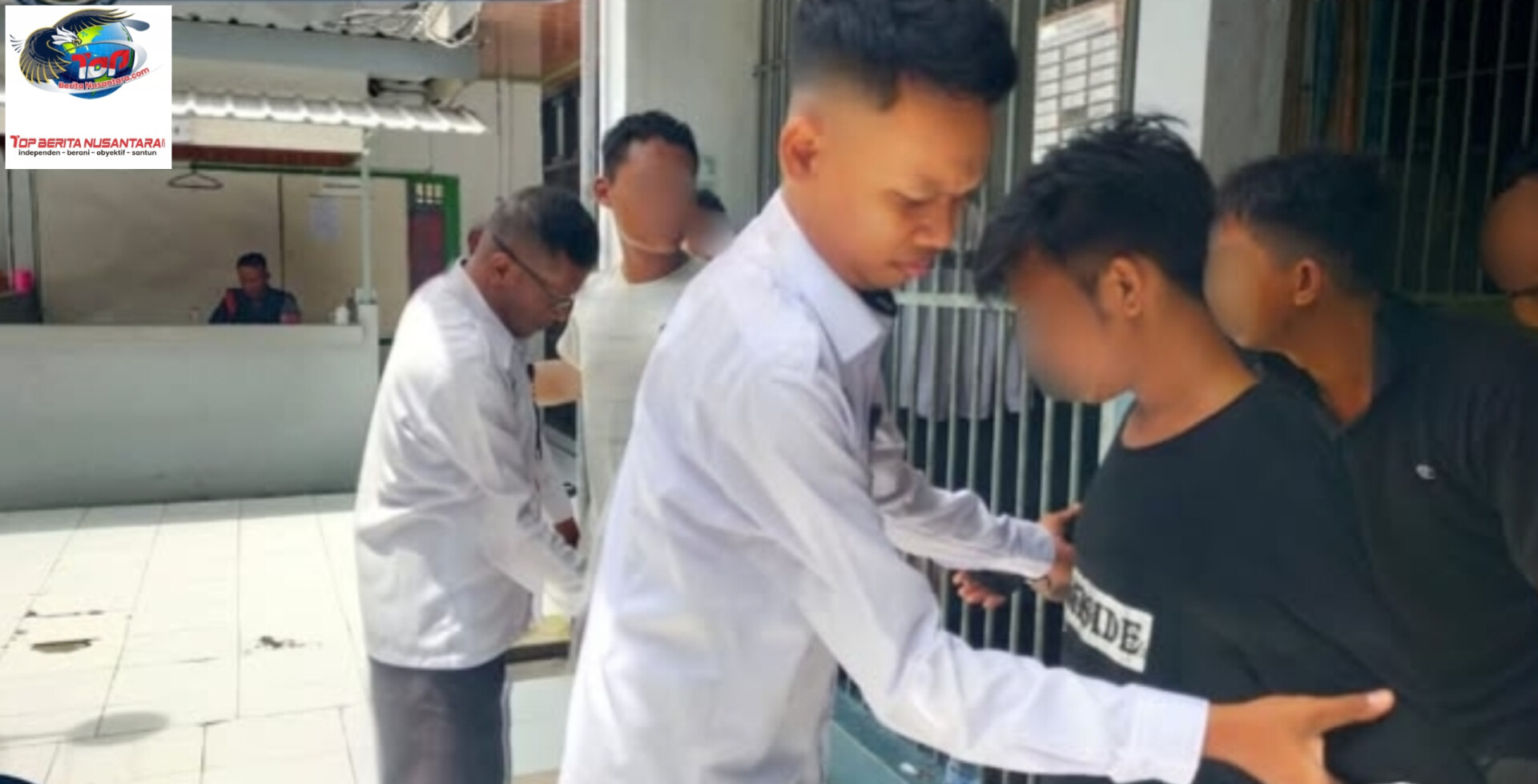 Rutan Kelas IIB Gresik Intensifkan Pengawasan, Razia Insidentil Bongkar Barang Terlarang di Kamar Hunian