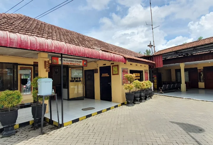 Mobil Dipinjamkan Sembarangan, Orang Lain Disalahkan: Ada Apa di Balik Laporan Yanuar?