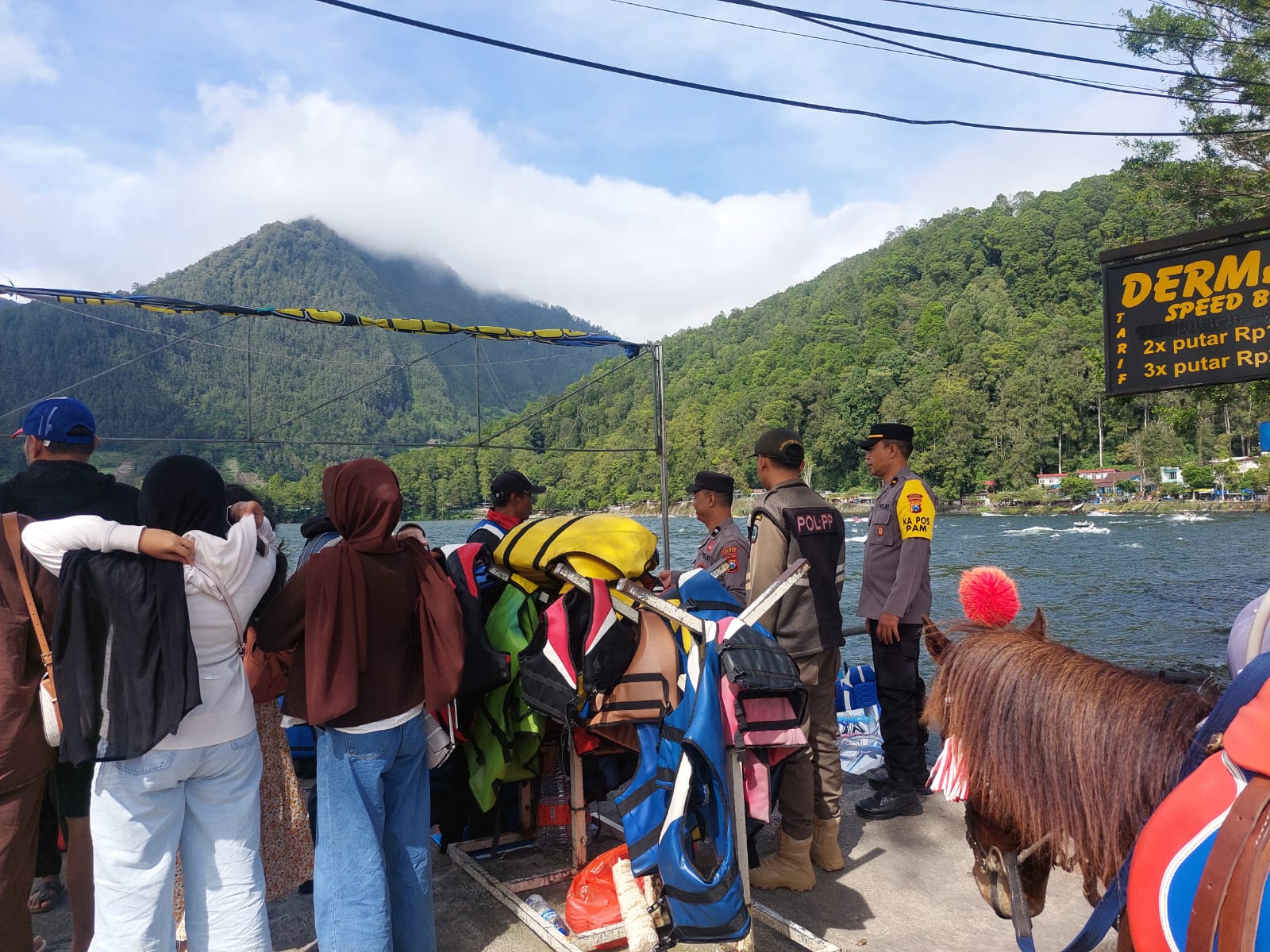 Libur Nataru Polres Magetan Tingkatkan Patroli di Wisata Telaga Sarangan