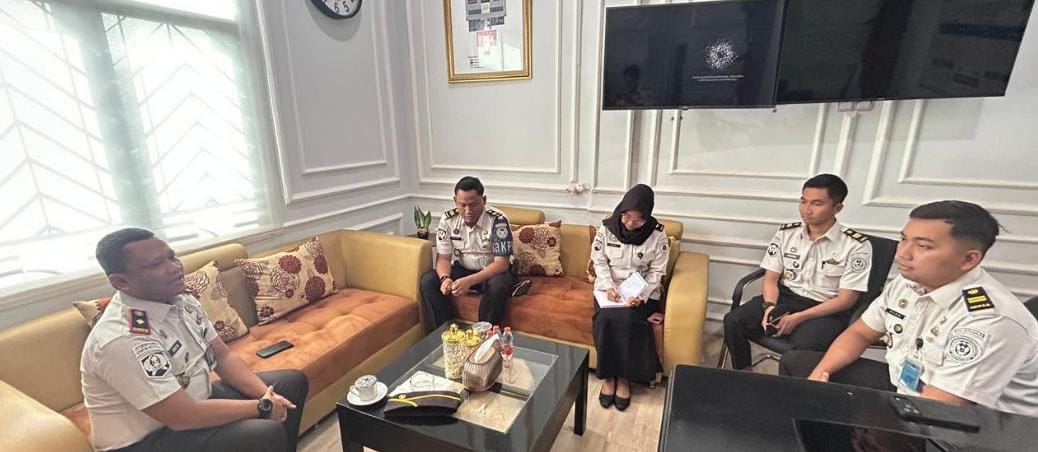 Rutan Gresik Gelar Rapat Evaluasi Tahunan, Fokus pada Peningkatan Pelayanan dan Kepastian Proses