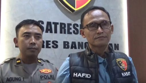 Pelaku Curanmor di Pasar Tanah Merah Petra Bangkalan Tertangkap Usai Terpeleset di Jalan Licin, Motor Honda Beat Milik Korban Ditemukan Utuh